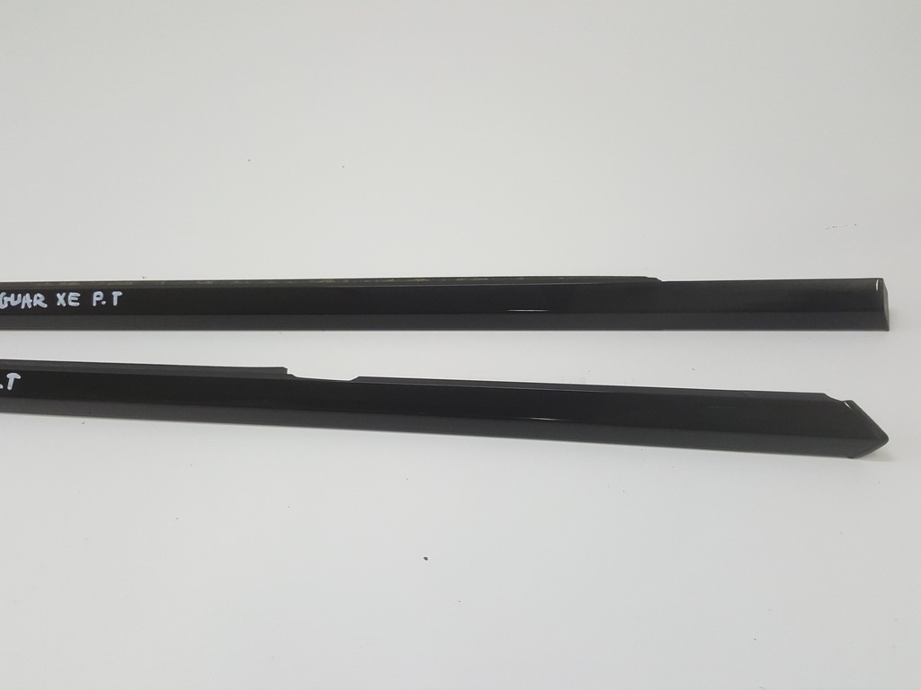 фото №5, Jaguar xe x760 молдинг ущільнювач двері лівий перед czarna 16r