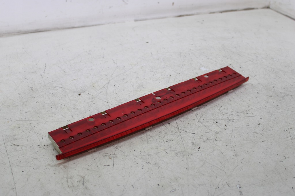 фото №7, Audi a8 d3 trzeci стоп лампа стоп-сигнал 4e0945097