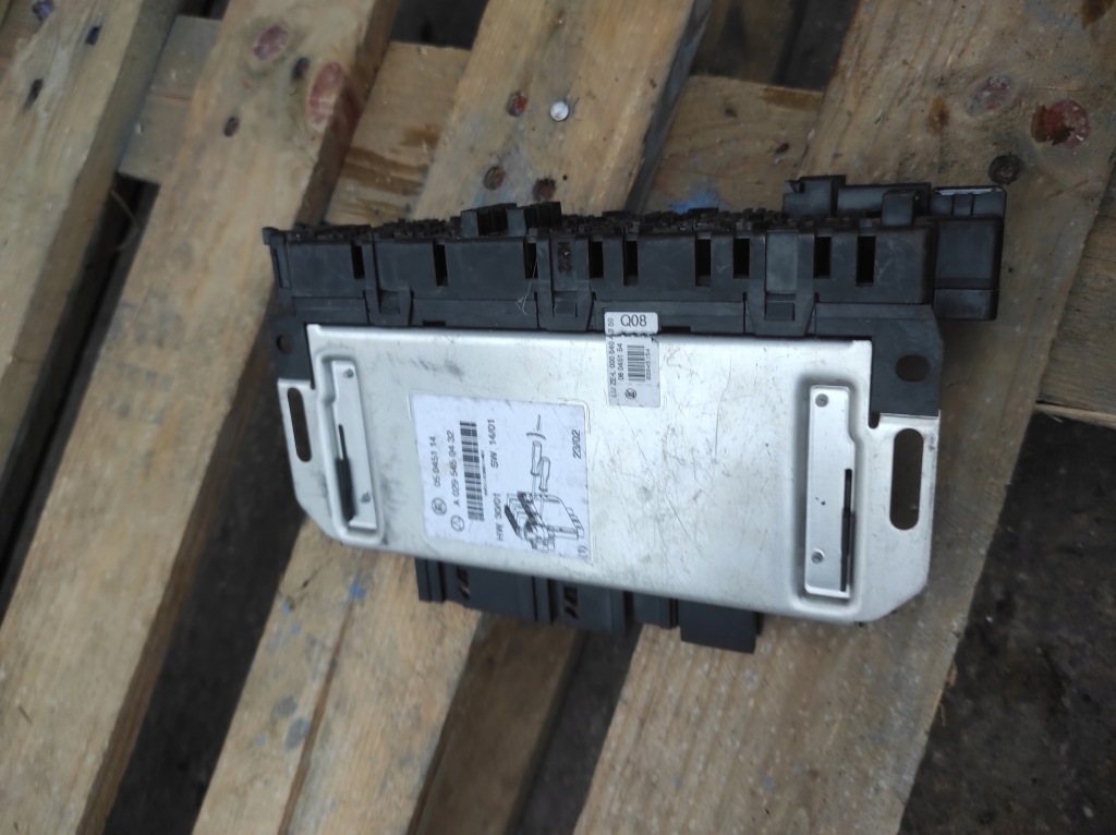 фото №1, Mercedes w220 модуль sam a0295450432 блок управления