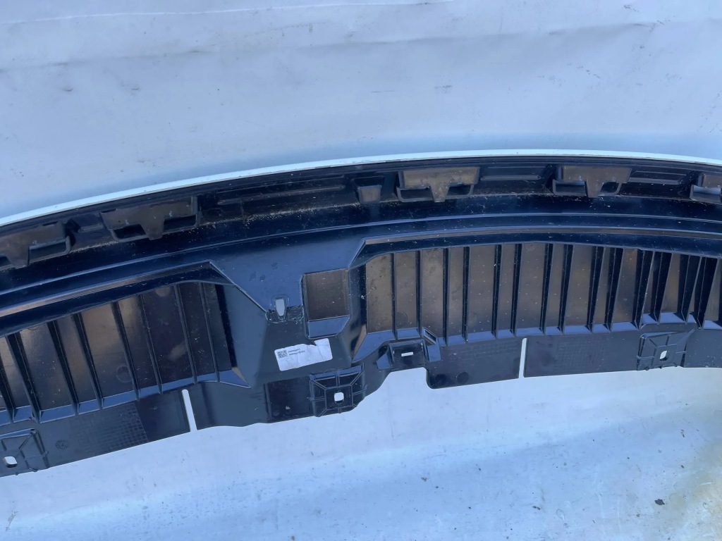 фото №9, Молдинг mercedes eqa eqb w243 a2438851401 бампер перед решётка радиатора кронштейн