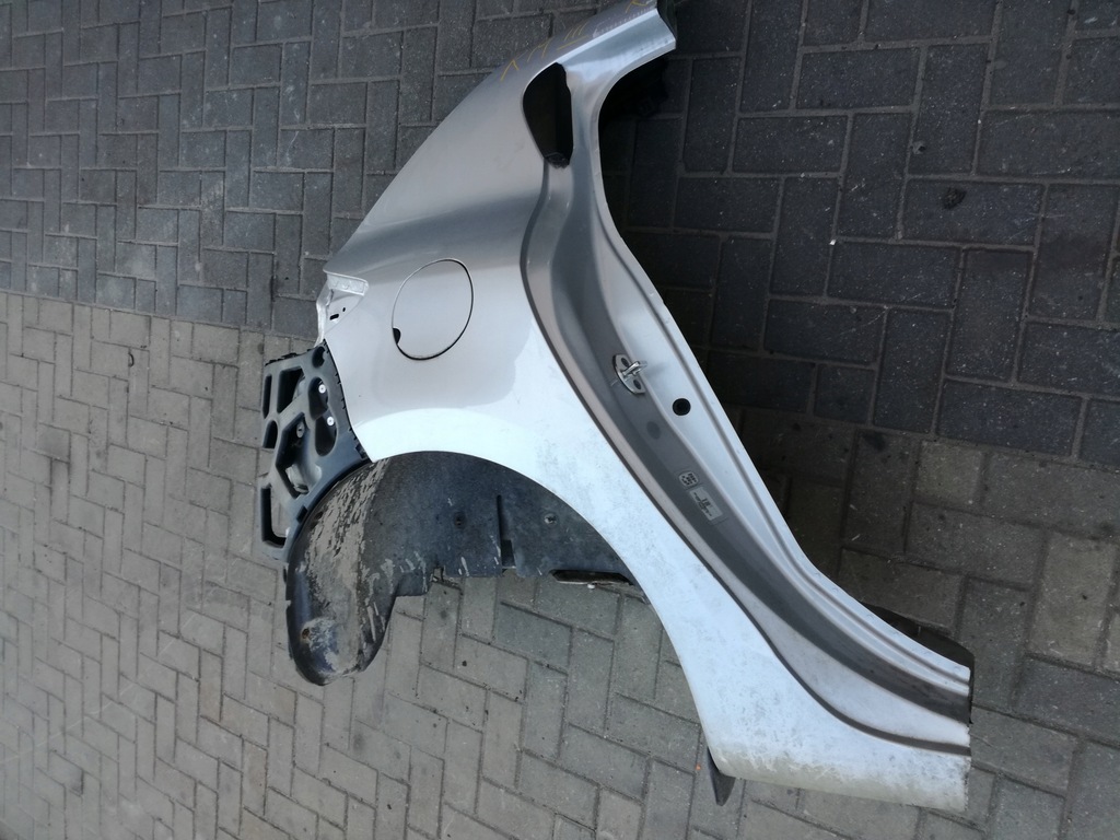 фото №1, Renault megane iii крыло правый задняя hb