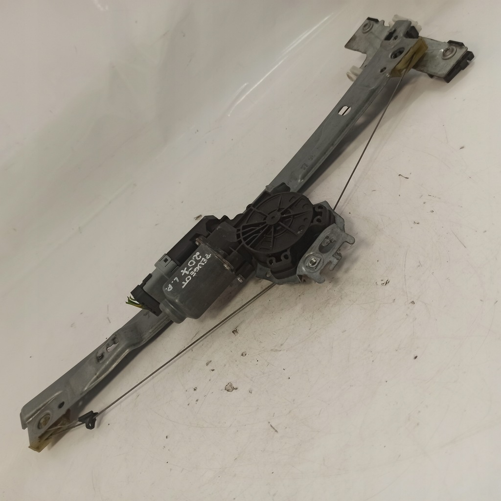 фото №13, Peugeot 207 подъемник стекло левый перед 440787f