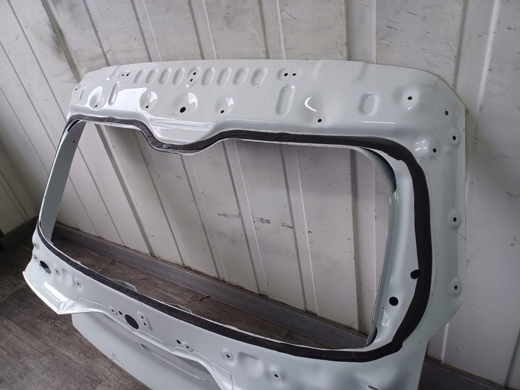 фото №6, Кришка багажника задня задня ---- mg mg4 4 ev електрик