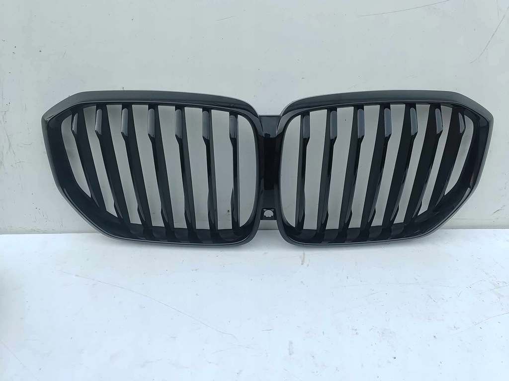 фото №1, Bmw x5 g05 решётка радиатора решётка радиатора решётки радиатора перед black 3596