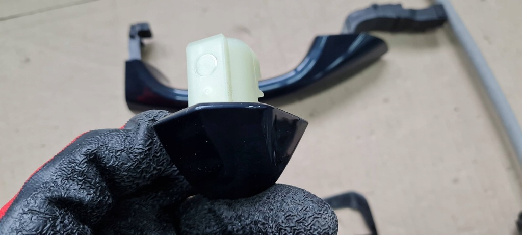 фото №15, Sq8 4m rsq8 q8 ручка дверь правая перед задняя каркас lj5l 4m8837206b a6 c8