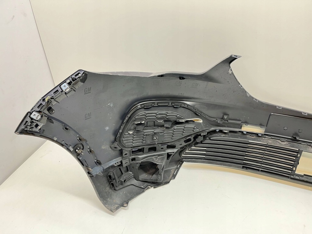 Бампер перед к opel grandland x 2017-20 под 6 pdc Оригинал