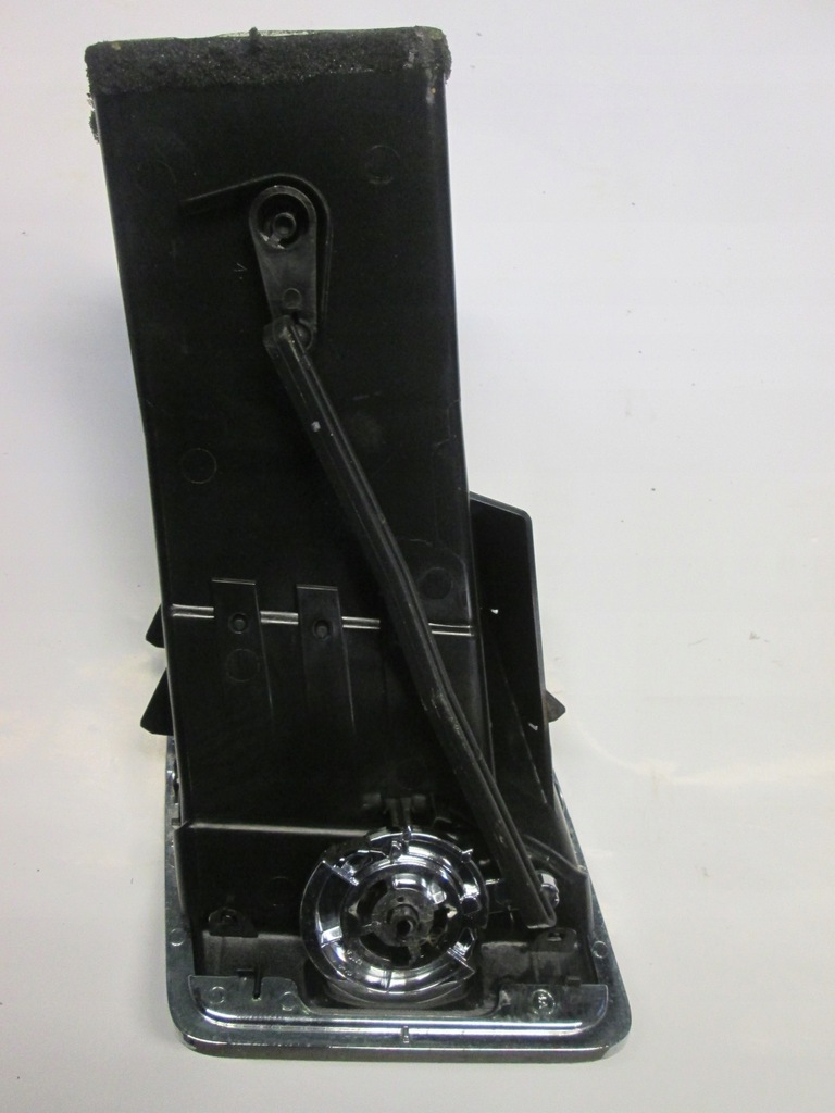 фото №9, Chrysler town country 11- впуск воздуха обдув левая правая grand caravan