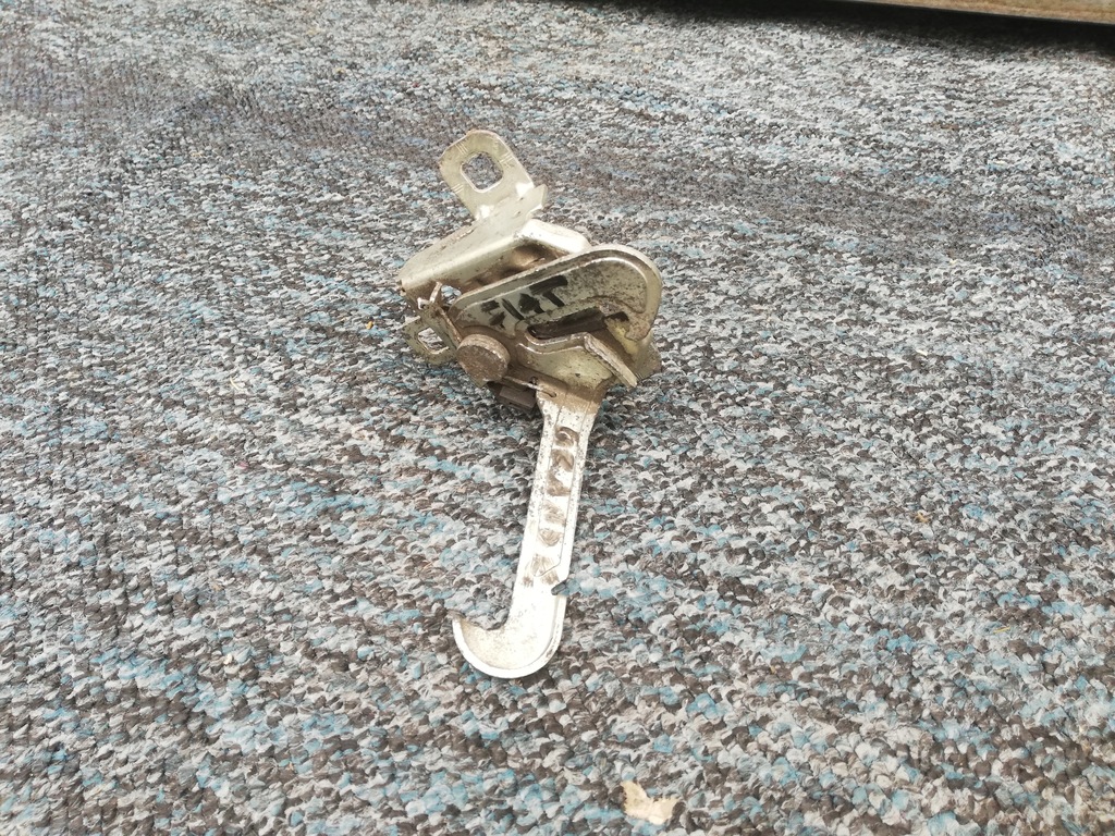 фото №1, Замок капот fiat grande punto 2010r