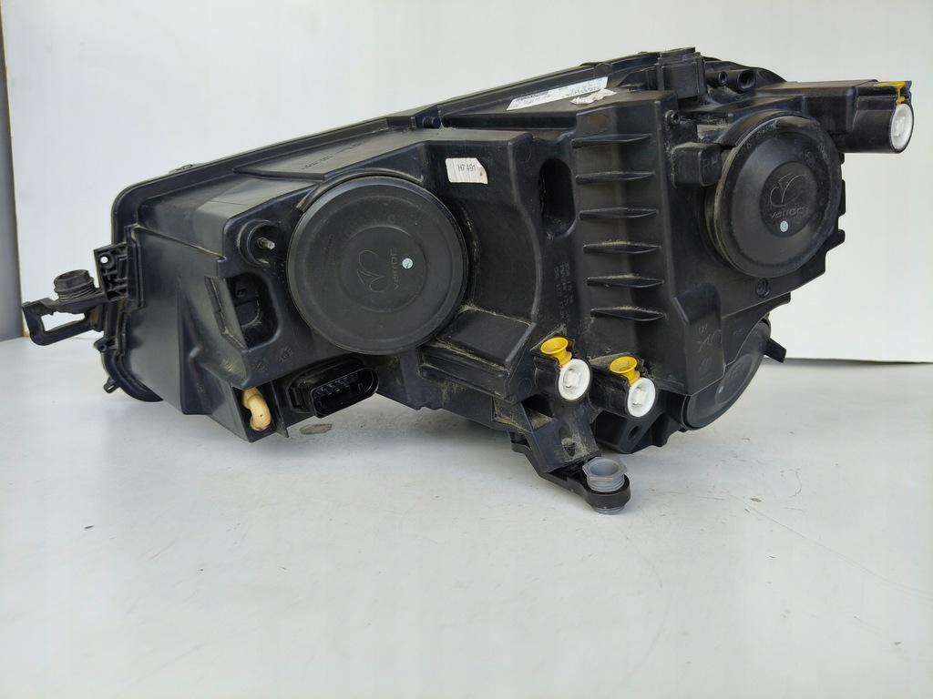 фото №7, Лампа правая фара skoda karoq 57a 17- led