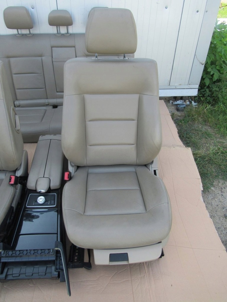 фото №6, Mercedes w212 sedan сиденья заднее сиденье задняя кожа