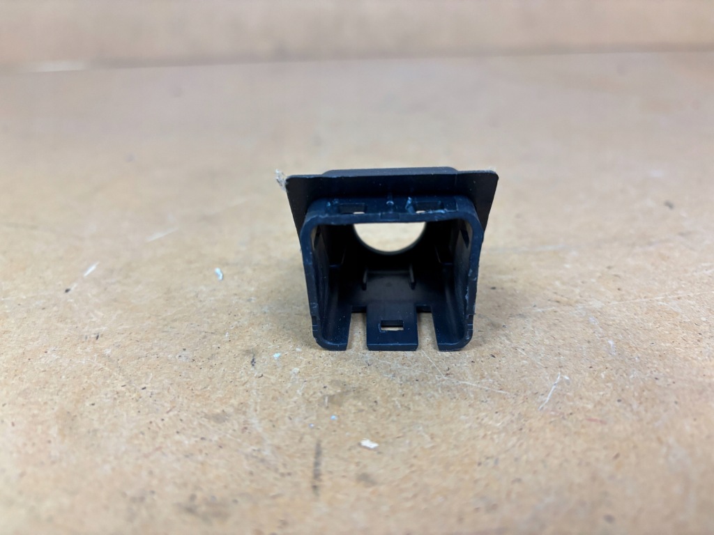 фото №4, Кронштейн камери dacia duster ii