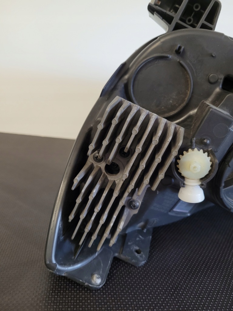 Opel mokka x фара правый  фара full led правый 42590072 Цена