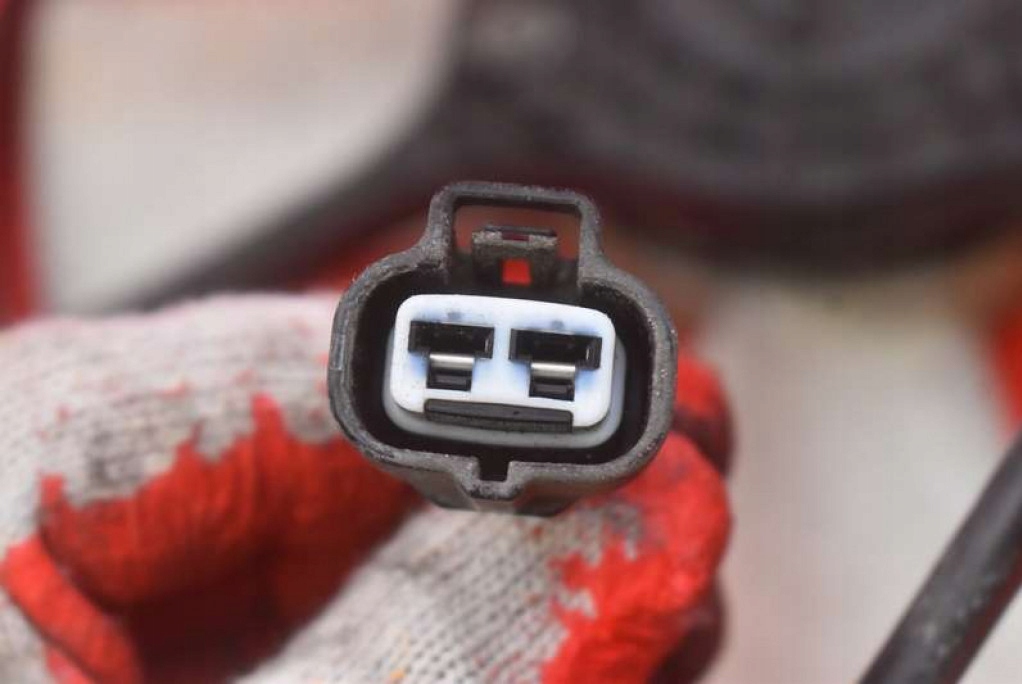 фото №8, Вентилятор mr270403 mitsubishi galant 8 viii 2.0 16v 137 km 00-06