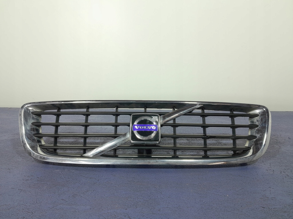 фото №1, Volvo v50 lift s40 ii решітка радіатора решітка радіатора захист радіатора 30744915