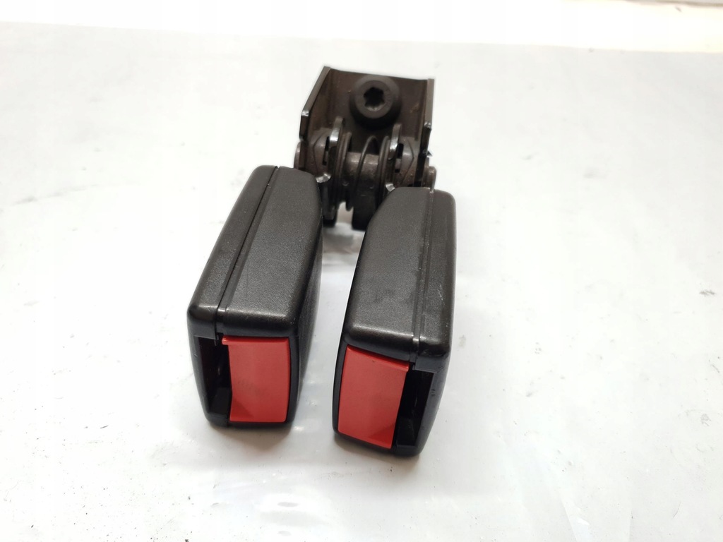 фото №1, Клипса ремней задняя mini r50 r53 cooper s