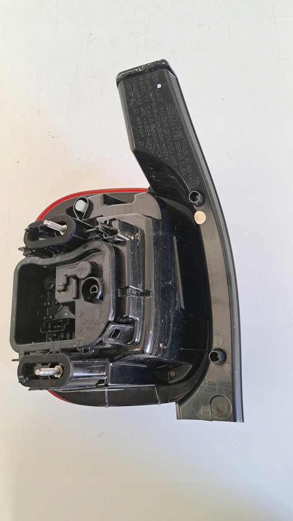 фото №7, Лампа правый задняя dacia duster ii lift 21-