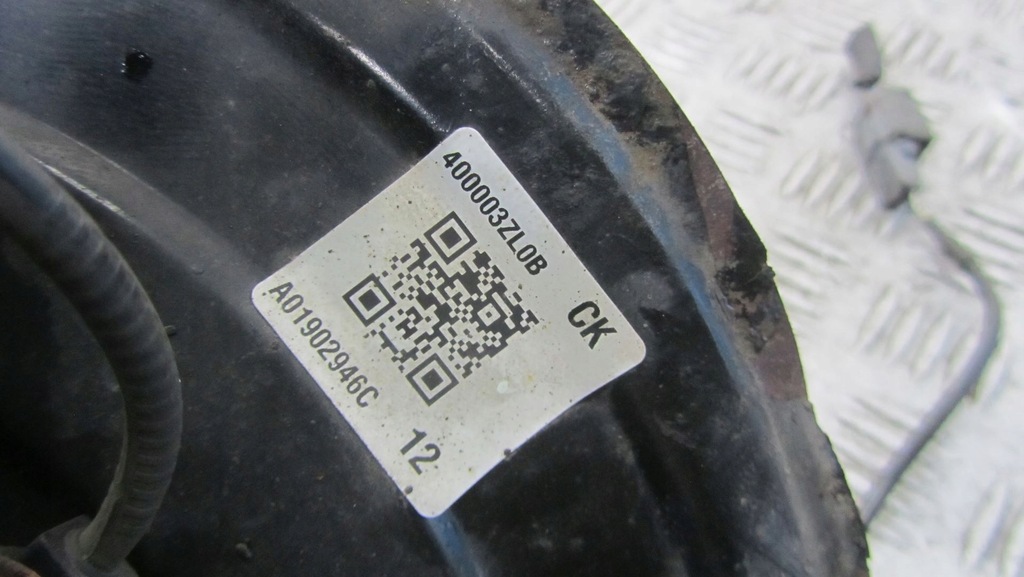 фото №10, Nissan pulsar поворотний кулак права перед 13-18