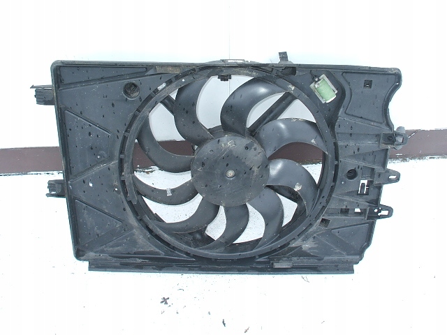 Fiat 500l радиатор интеркулер вентилятор Киев