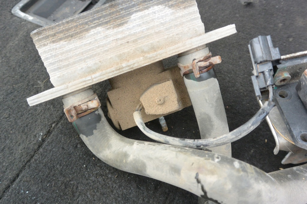 Радиатор кондиционер помпа воды комплект  tesla model s Доставка