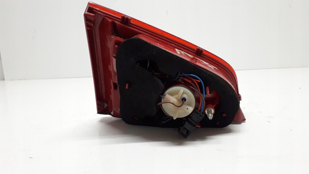 фото №8, Audi a3 8p cabrio лампа правая задняя w крышка