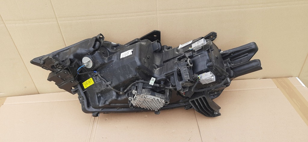 фото №15, Лампа перед правая mitsubishi outlander iii lift