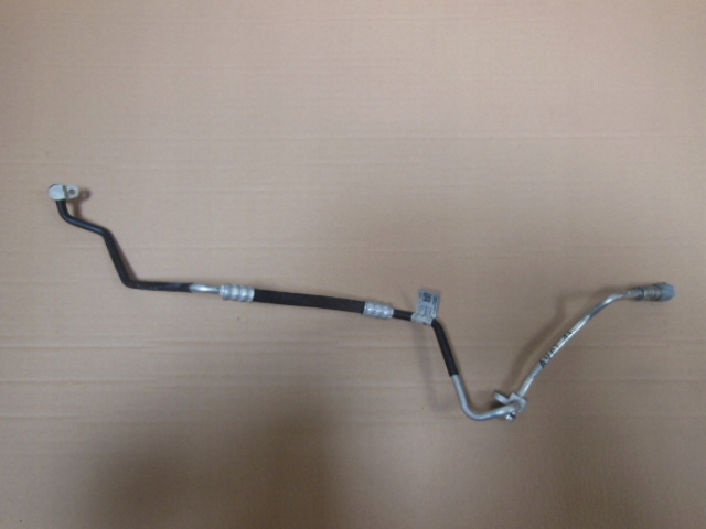фото №1, Шланг кондиционера audi a4 b9 8w1816720g