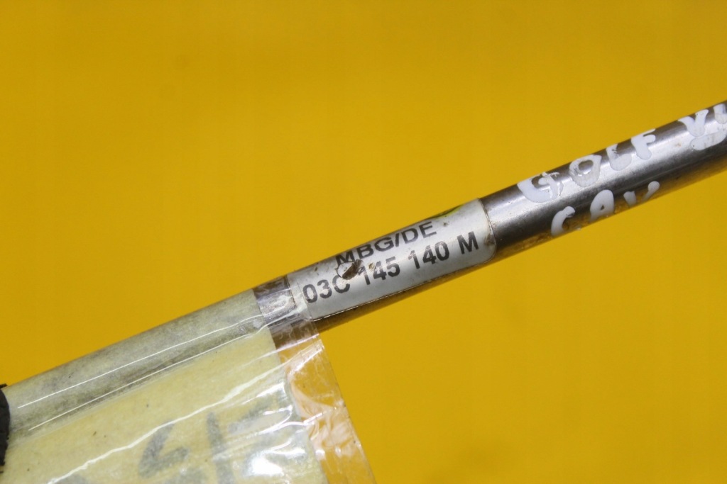 Шланг масляний 03c145140m golf vi 1.4 tsi cav Недорого