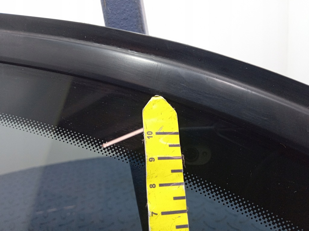 Audi a6 c7 avant скло кузовна задній ліва Оригінал