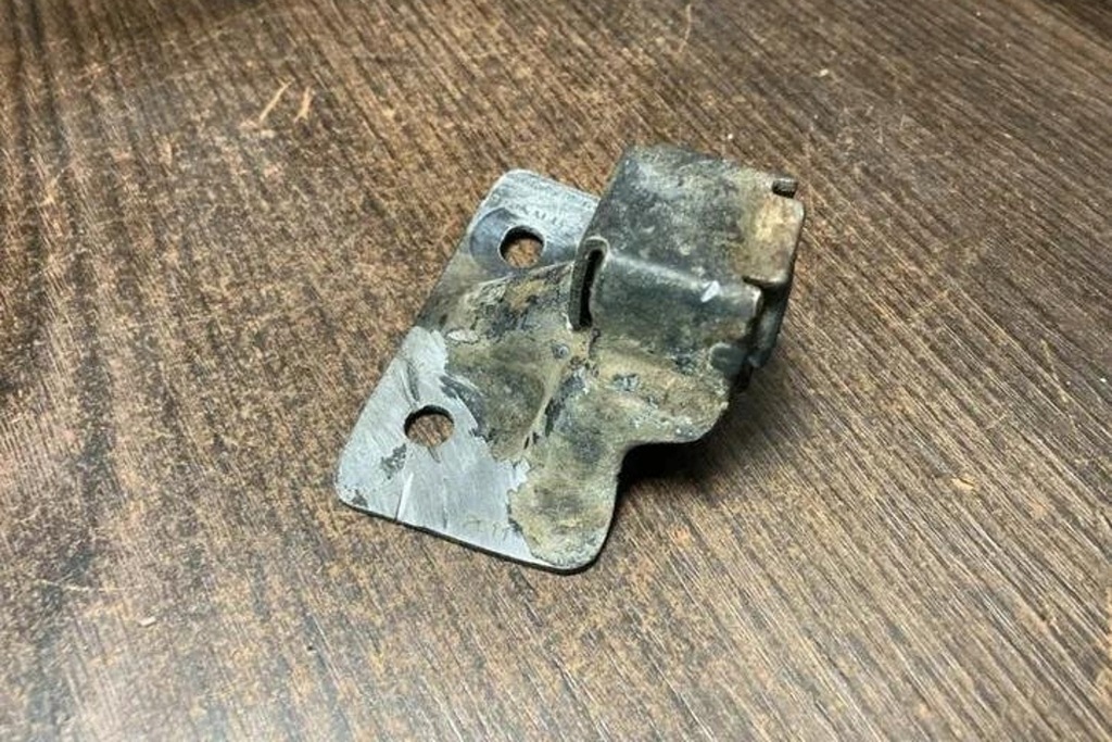 фото №7, Защёлка защитный задний крышки renault master iii фургон fv