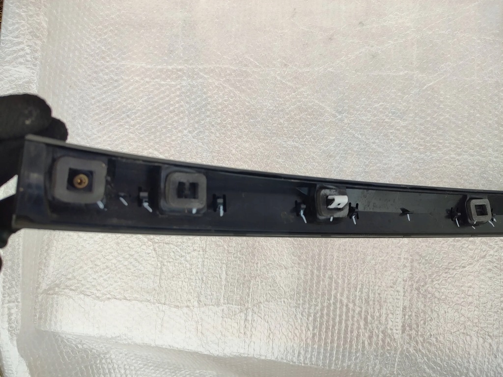 фото №9, Молдинг крышки багажника land rover range rover l460 type lk 2023 m8e2-404c42