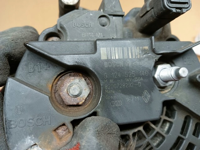 Nissan juke 1 f15 10- 1.5 dci генератор 8200728292d с Разборки