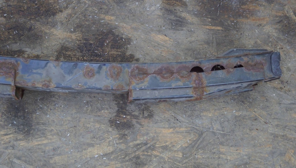 фото №8, Mazda rx8 балка бампера задня y983