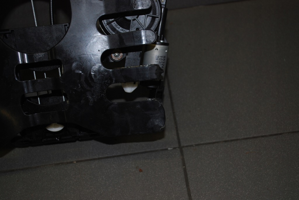 фото №6, Механизм регулировки спинка audi a5 8t8881880