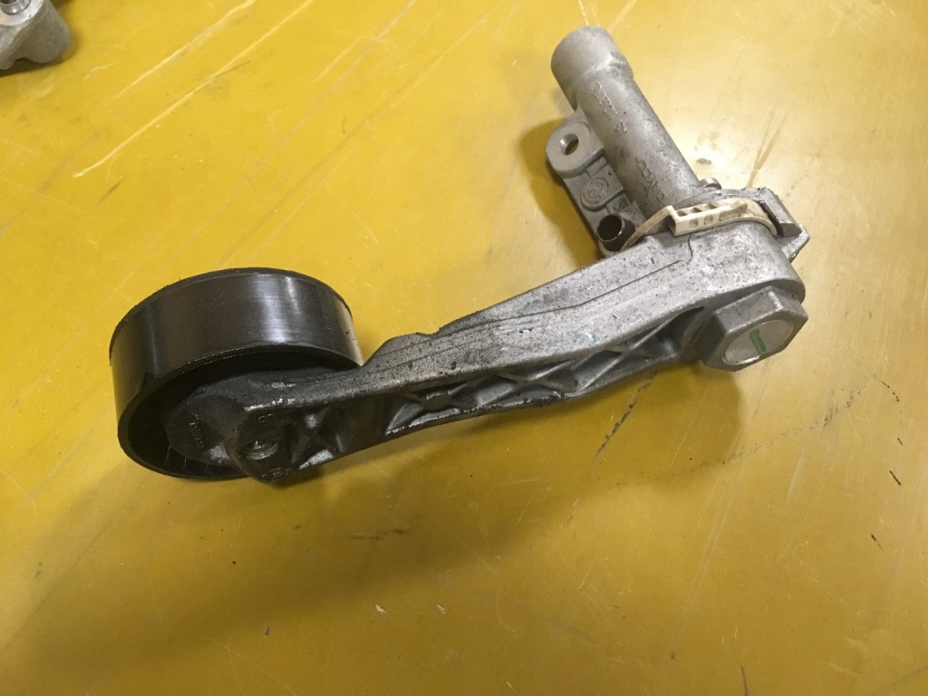 Натягувач ролик ремінь mini peugeot citroen 1.6 thp Ціна