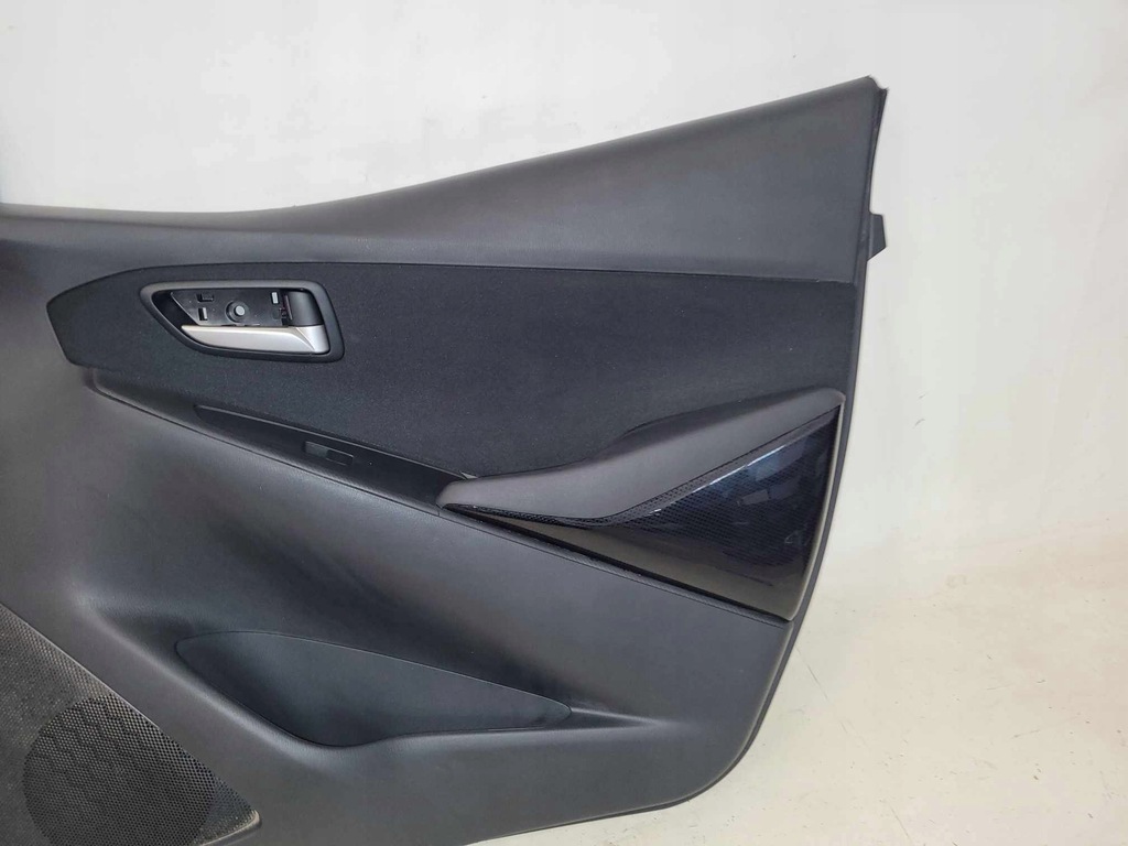 фото №7, Обшивка дверь левый правый перед mazda 2 dj 2014-