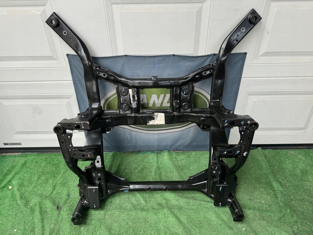 фото №11, Range rover velar l560 рамка правая кронштейн противотуманная фара j8a2-15266-ba