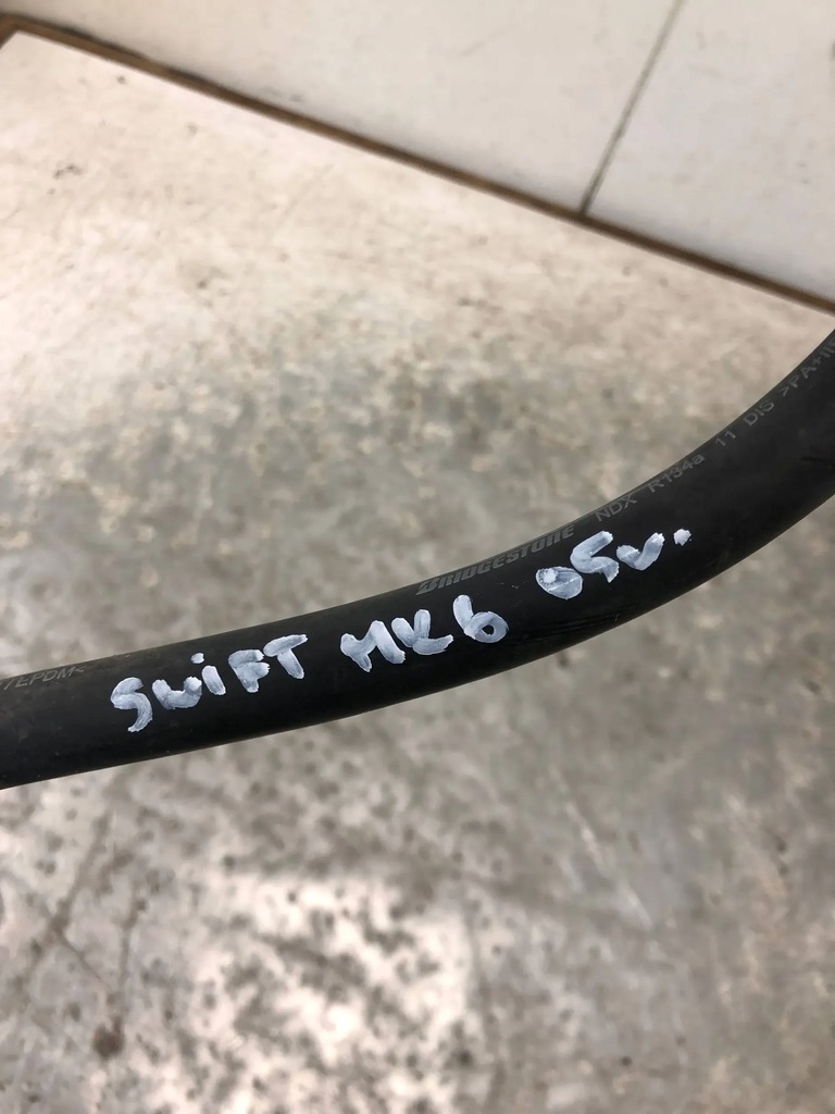 фото №7, Шланг кондиціонера suzuki swift mk6 95720-62j00