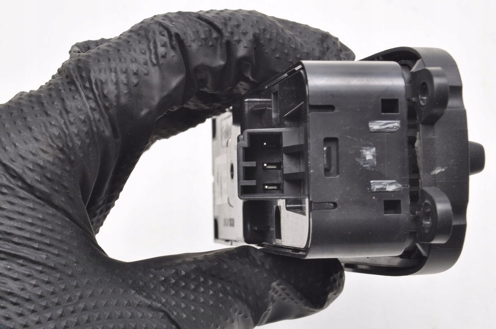 фото №7, Volvo s40 ii v50 панель кнопка опускания стекло 31264916