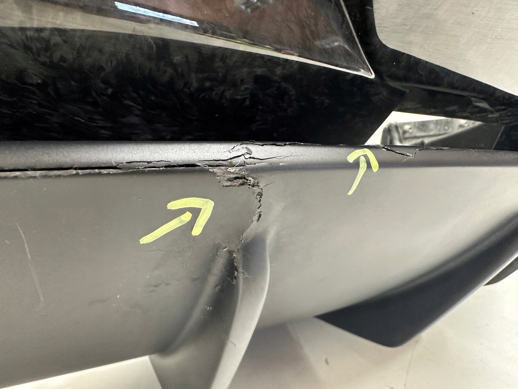 фото №13, Бампер задня дифузор lamborghini huracan performante 4t0 карбон