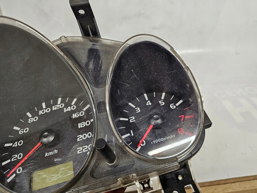 фото №5, Mitsubishi colt vi бензин счетчик приборы mr951770