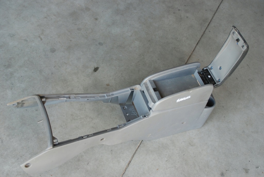 фото №2, Подлокотник туннель средний ford ranger ii 06-11r