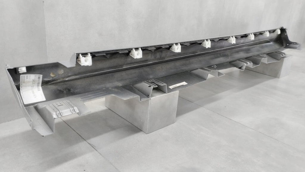 Купити Молдинг поріг права mercedes gle 2 ii 167 amg 19- suv