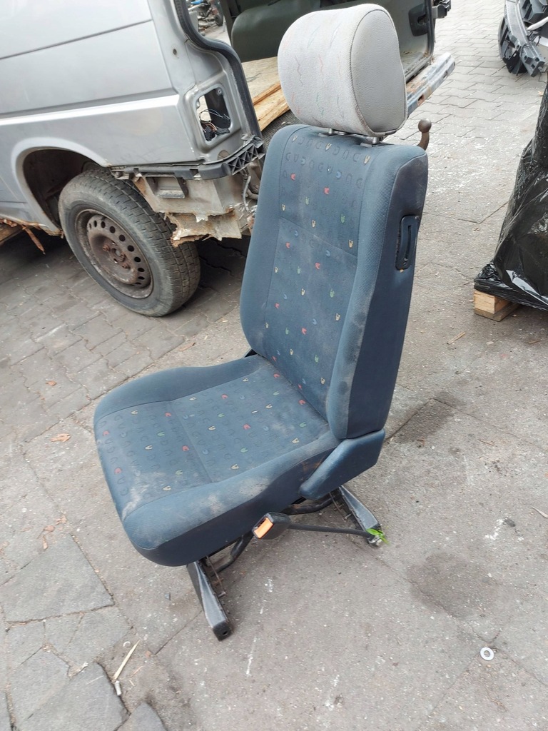 фото №2, Vw multivan t4 2001 сиденье drugi ряд подставка для сиденья