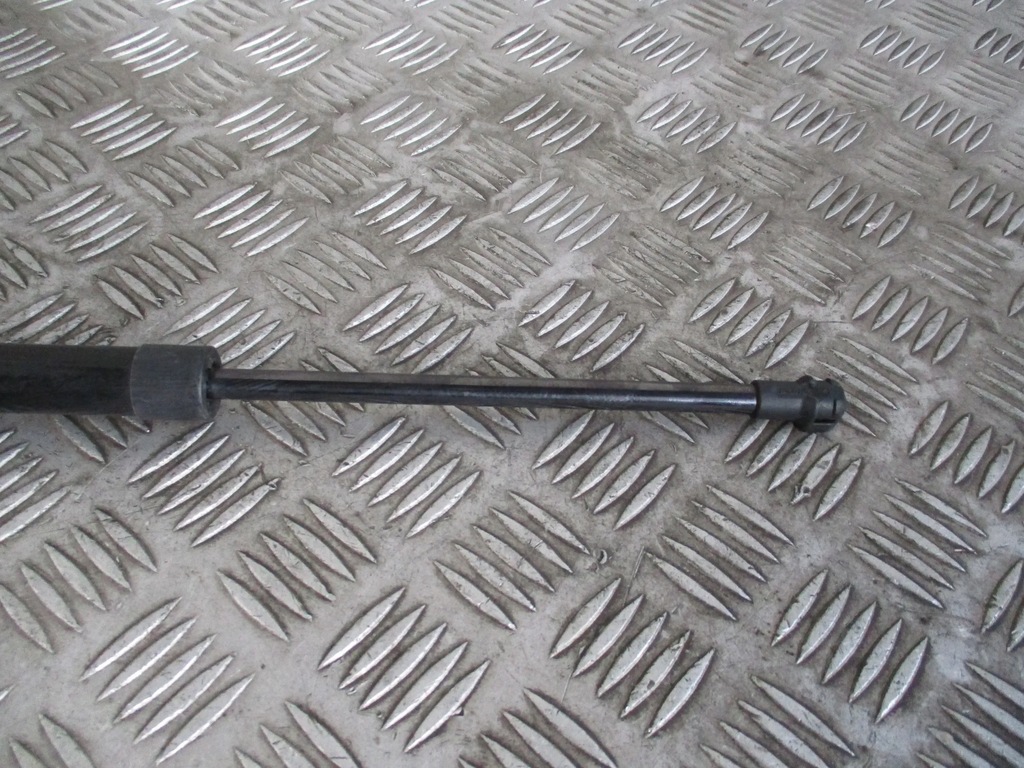 фото №6, Амортизатор кришки задня mitsubishi asx 10-16r