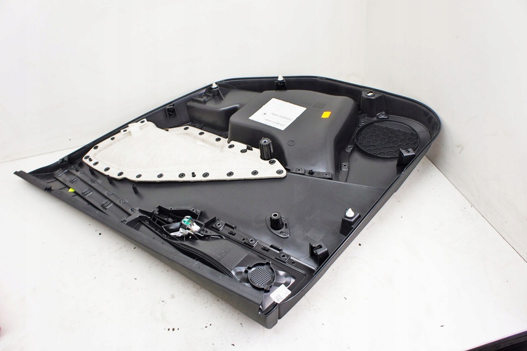 фото №6, Ll072 skoda scala обшивка дверь левый задняя