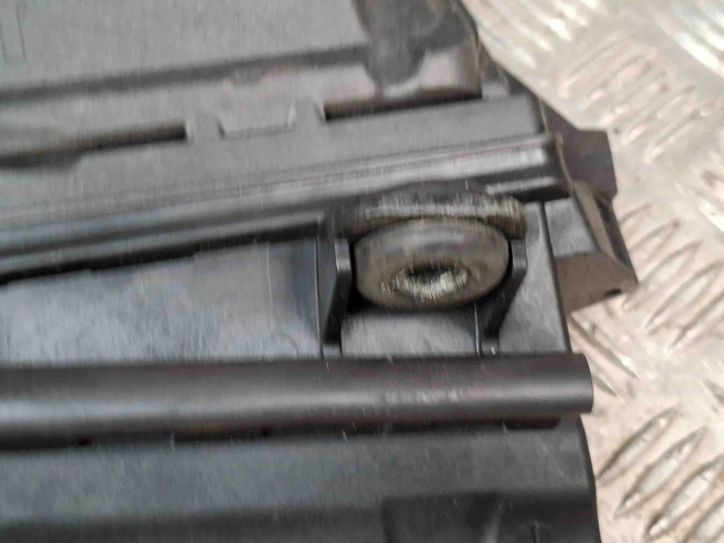 фото №10, Корпус фильтра воздуха mercedes-benz m w164 a6420942404 3.0l дизель