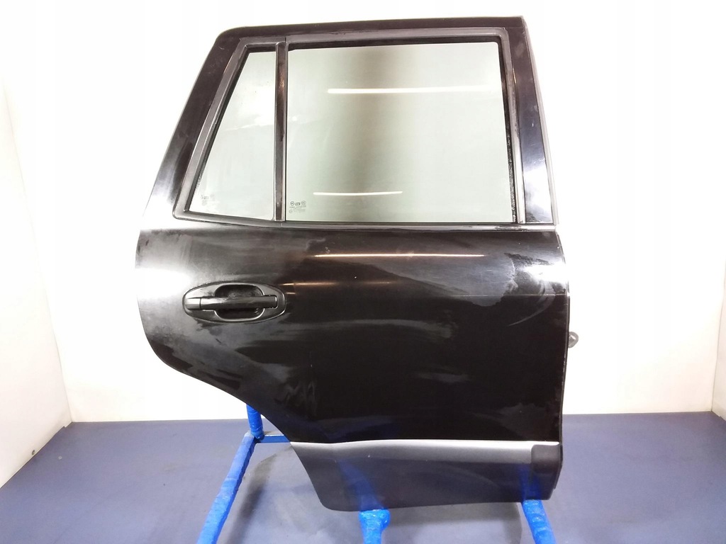 фото №1, Hyundai santa fe i sm дверь задняя правое eb
