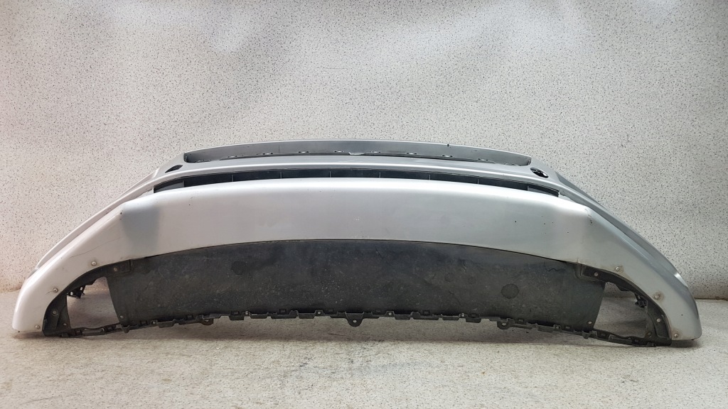 Vw touareg r line 7l бампер передні  3548 Зі Шроту