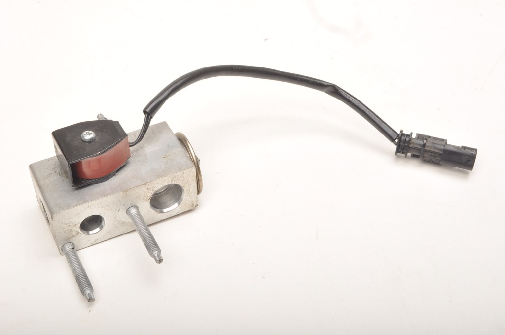 фото №1, Citroen ds3 crossback e-tense клапан кондиціонера t99085b