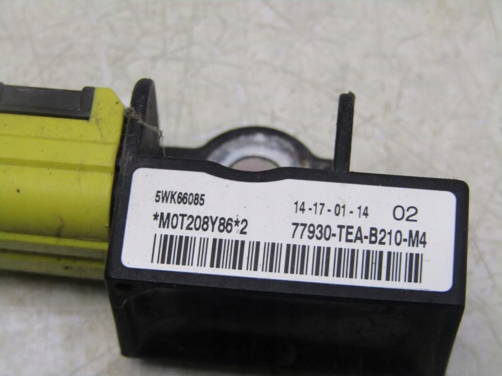 фото №6, Датчик датчик удара ударный honda civic x 77970-tx6-a011-m4